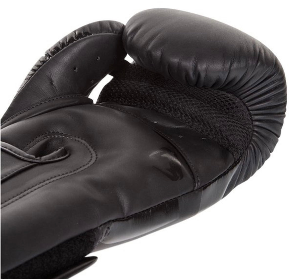 VENUM BOXING GLOVES